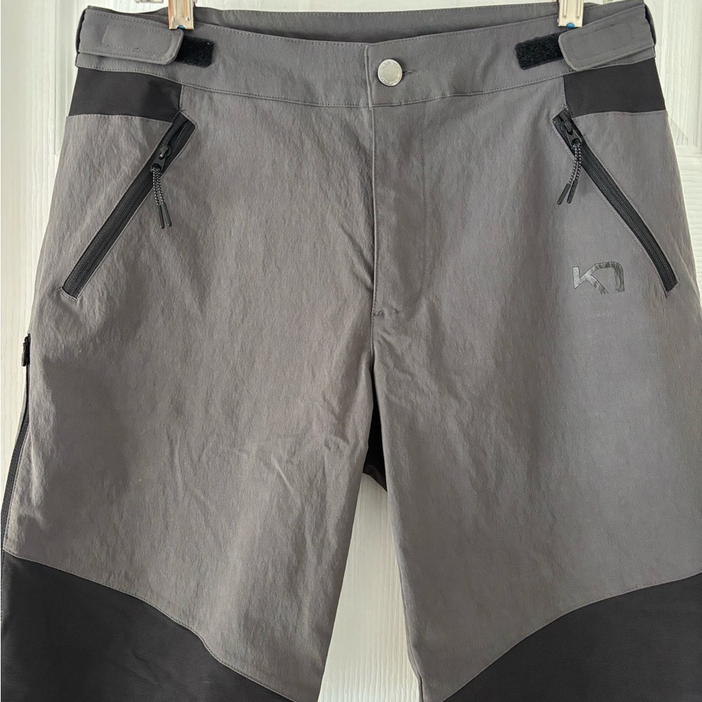Kari Traa Women's Grey and Black MTB Shorts